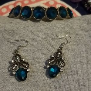 Bracelet and earrings